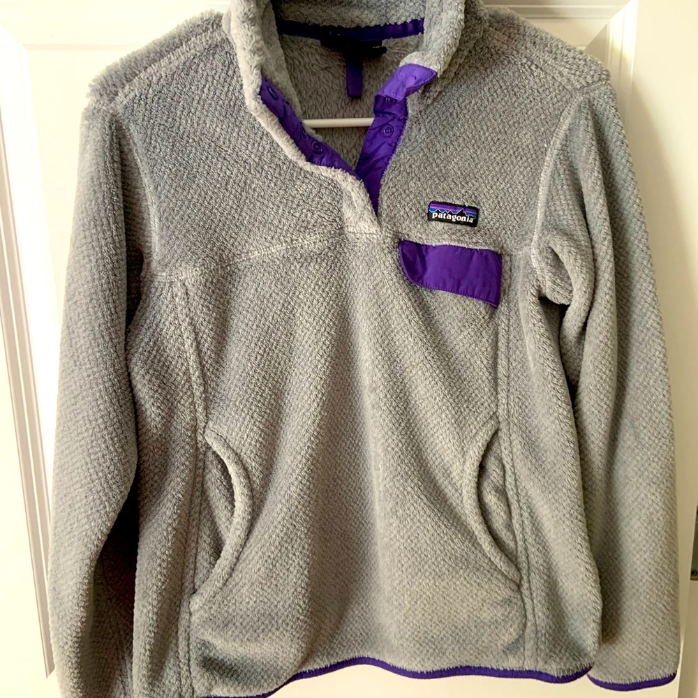 Woman gray fleece Patagonia gently worn.